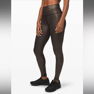 Lululemon Sz 12 W5BNJS Wunder Under High-Rise
Luminosity Print Black Copper Foil